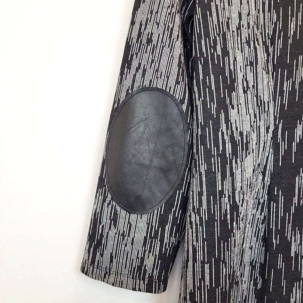 Maggy London Black Abstract Print Faux Leather Details Shift Dress, Size 8, GUC - Picture 5 of 10